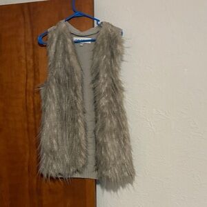 Stylish Gray Faux Fur Vest